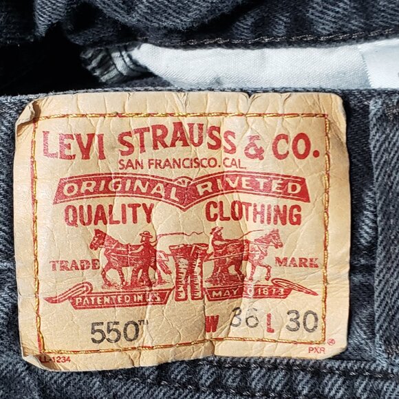 Levis 550  Relaxed Fit Black Jeans Men's 36 X 30 - Picture 1 of 5